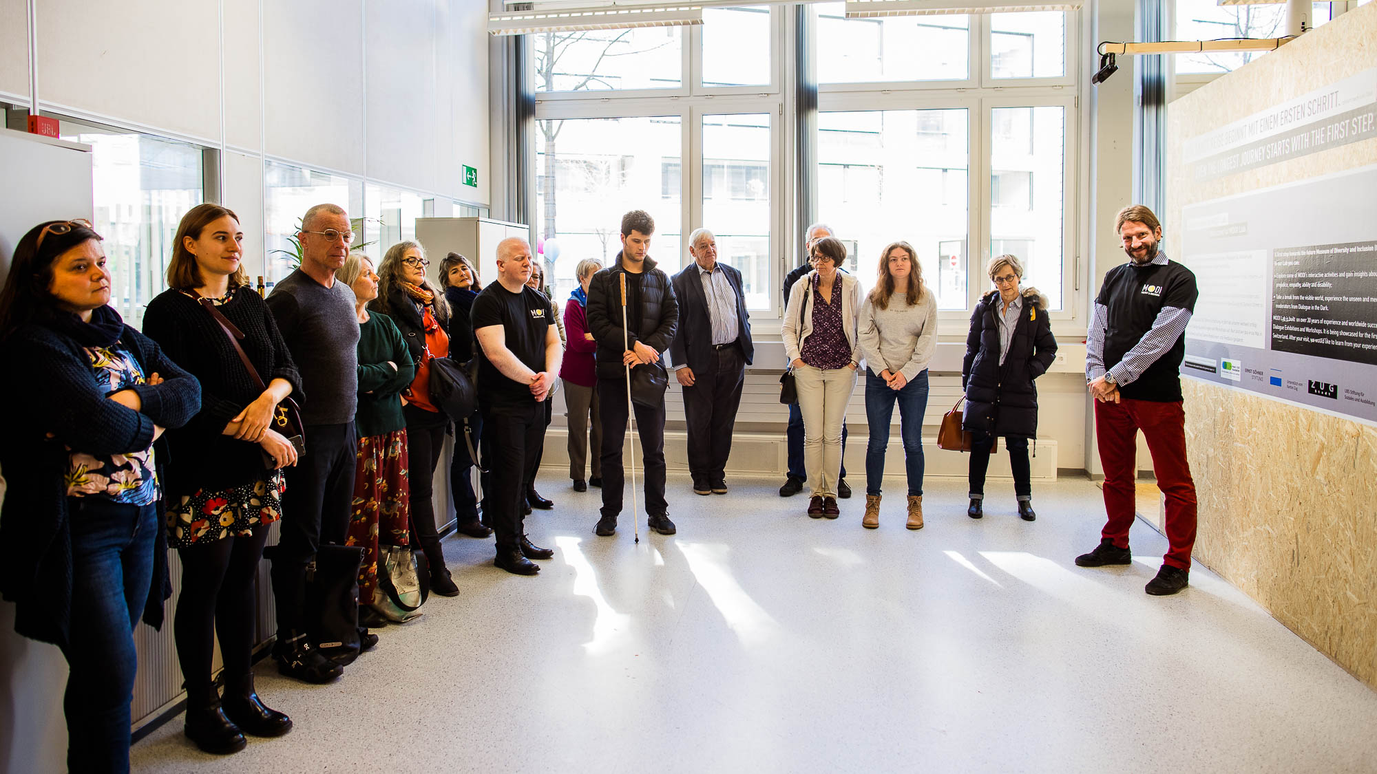 Export x3 1DX23084 Business 2020 Opening MOBI